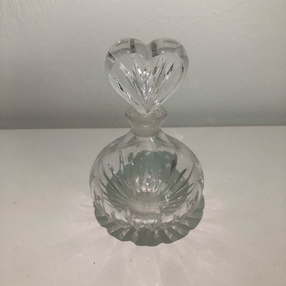 Marquis by Waterford Heart Perfume Bottle - Picture 4 of 7